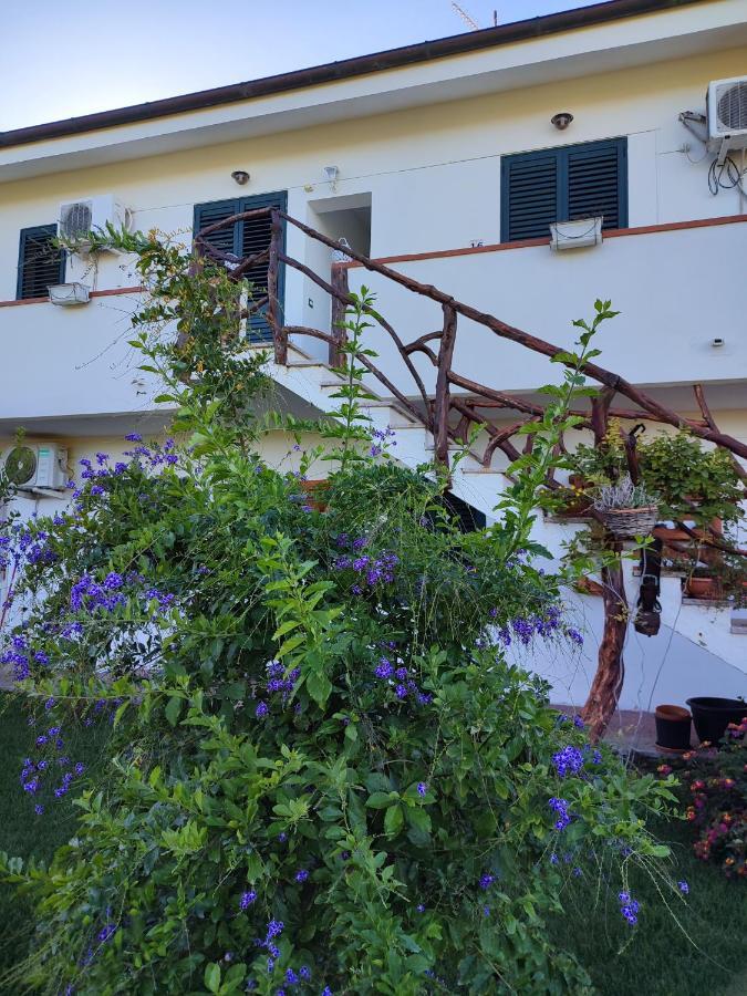 Casa Eroma Panzió Cuili Issi Kültér fotó